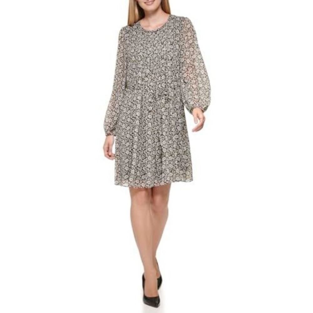 New! Tommy Hilfiger Fit & Flare Elegant Black and White Floral Dress Size 2
